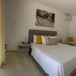 Noufaro Rooftop-sea View Apartment Ziparion