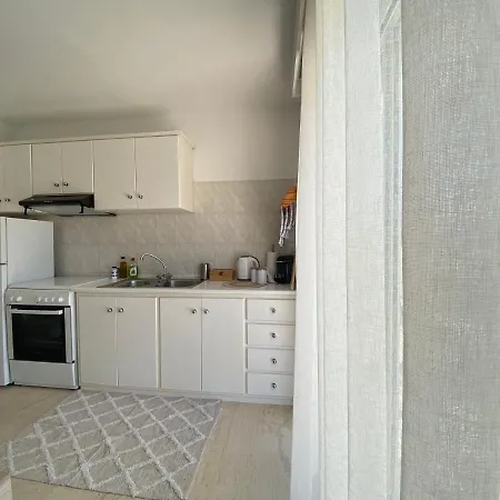 Noufaro Rooftop-sea View شقة Zipárion