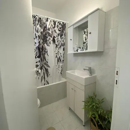 Noufaro Rooftop-sea View