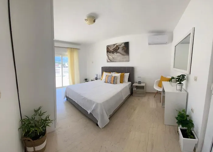 Noufaro Rooftop-sea View Zipárion