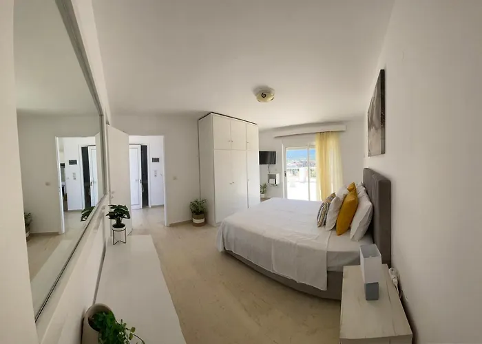 Noufaro Rooftop-sea View *